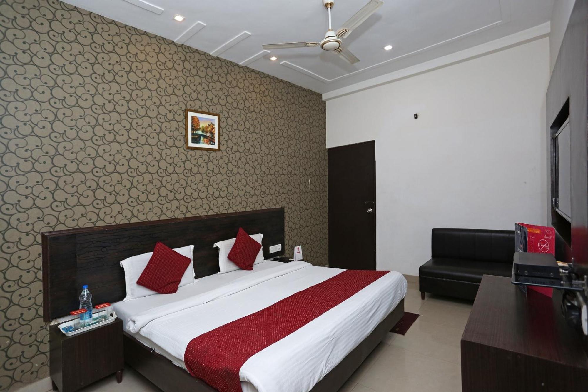 Hotel O Kanha Continental Agra  Exterior photo